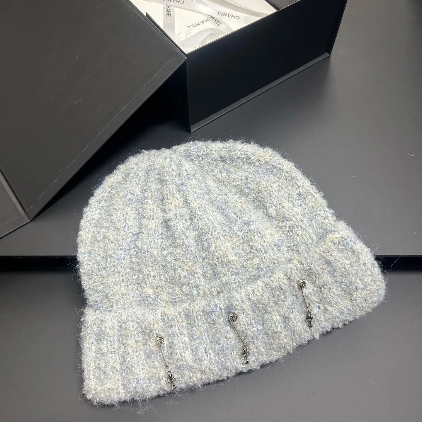 New Croix heart knitted hat 12 colors